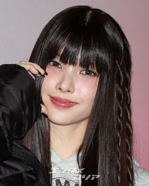 【フォト】ILLITユナ　子猫ビジュアル「独特のムード」