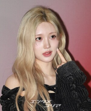 【フォト】IVEガウル　高級感あふれる人形ビジュアル