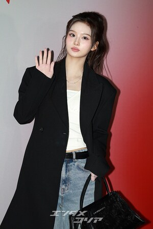 【フォト】NMIXXソリュン　さわやか＋シックな完璧ビジュアル