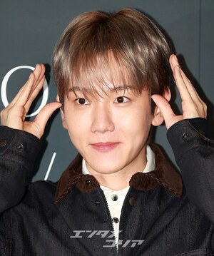 【フォト】EXOベクヒョン、デニム・オン・デニム・コーデがおしゃれ