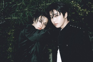 【フォト】Stray Kids、自然の中で「現代版仙人」に変身…神秘的な雰囲気UP