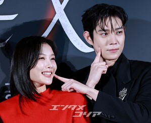 【フォト】キム・ドフン＆イ・ヨルム＆キム・ユジョン＆キム・ヨンデ「『親愛なるX』見てね」