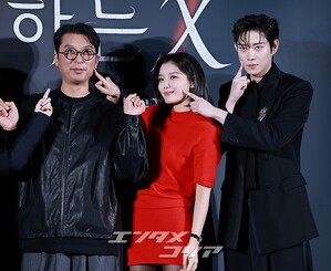 【フォト】キム・ドフン＆イ・ヨルム＆キム・ユジョン＆キム・ヨンデ「『親愛なるX』見てね」
