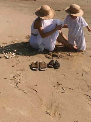 【フォト】シングルマザーのムン・ガビ　「チョン・ウソンとの婚外子」息子の写真初公開…ラブリー親子の日常