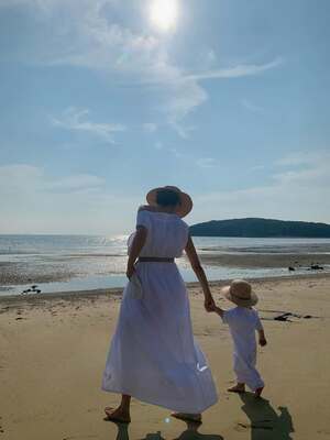 【フォト】シングルマザーのムン・ガビ　「チョン・ウソンとの婚外子」息子の写真初公開…ラブリー親子の日常