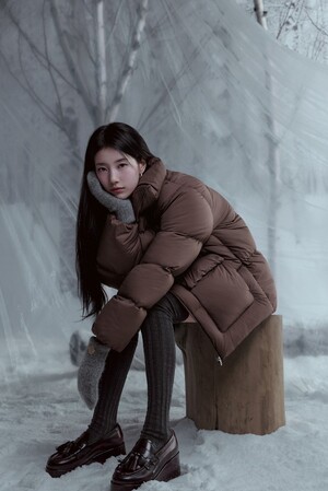 【フォト】冬コーデを着こなすスジ、高級感漂うシルエット