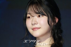 【フォト】チョ・ユンスの上品なワンピース姿とすがすがしいほほ笑み