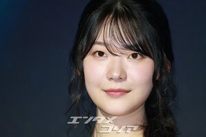 【フォト】チョ・ユンスの上品なワンピース姿とすがすがしいほほ笑み