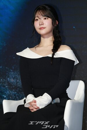 【フォト】チョ・ユンスの上品なワンピース姿とすがすがしいほほ笑み