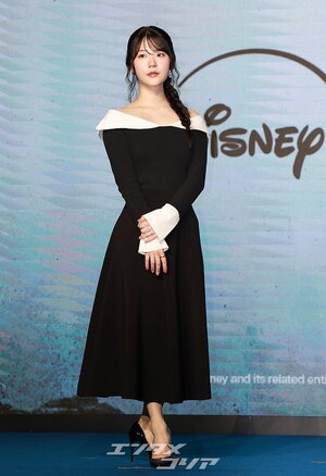 【フォト】チョ・ユンスの上品なワンピース姿とすがすがしいほほ笑み