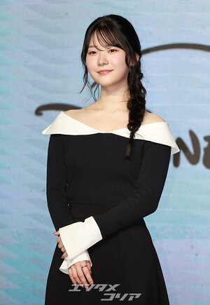 【フォト】チョ・ユンスの上品なワンピース姿とすがすがしいほほ笑み