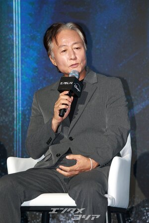 【フォト】『捏造された都市』で頼もしい助力者を演じるキム・ジョンス