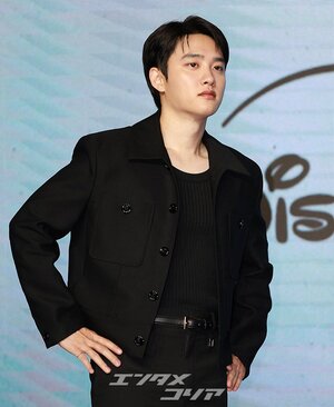 【フォト】初めて悪役演じるド・ギョンス、隠せないキュートさ