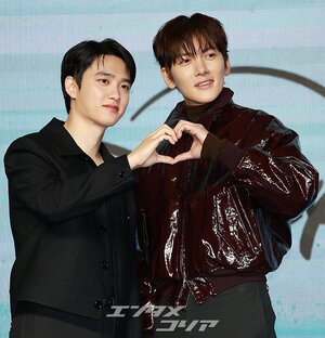 【フォト】ド・ギョンス＆チ・チャンウク、イケメンたちのハートのポーズ