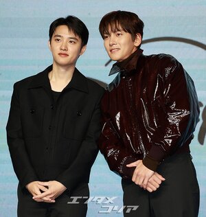 【フォト】ド・ギョンス＆チ・チャンウク、イケメンたちのハートのポーズ