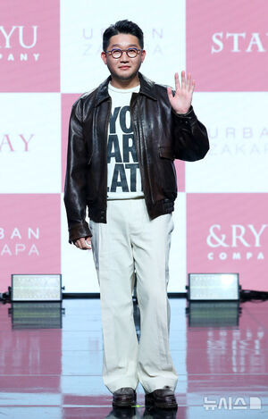 【フォト】URBAN ZAKAPA、4年ぶりに完全体で音楽活動展開