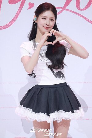 【フォト】i-dleミヨン、人形のような美しさでソロミニアルバムの先行公演