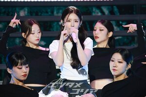 【フォト】i-dleミヨン、ステージをいっぱいに満たす歌声