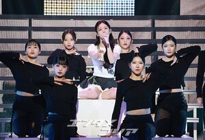 【フォト】i-dleミヨン、ステージをいっぱいに満たす歌声