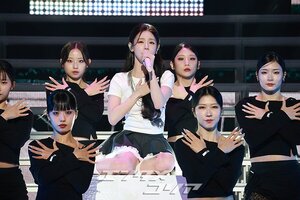 【フォト】i-dleミヨン、ステージをいっぱいに満たす歌声