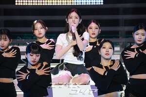 【フォト】i-dleミヨン、ステージをいっぱいに満たす歌声