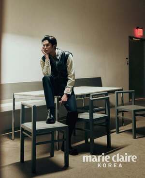 【フォト】入隊控えた元SF9ロウン、孤独な人物を表現…映画のような瞬間