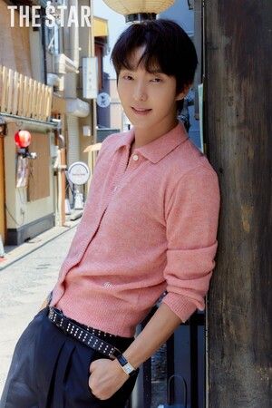 【フォト】43歳イ・ジュンギ、大阪で相変わらず若々しい魅力アピール