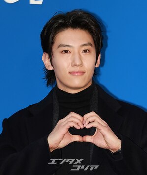 【フォト】DEX、オールブラック・コーデでシックな雰囲気