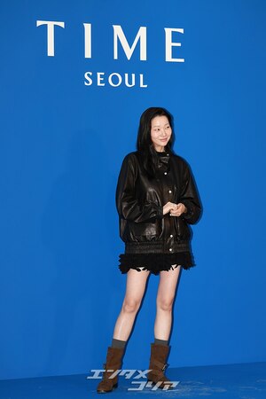 【フォト】チャン・ユンジュ、元祖トップモデルのオーラ！　レザージャケットがおしゃれ