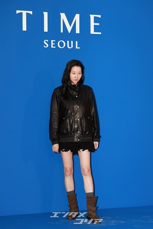 【フォト】チャン・ユンジュ、元祖トップモデルのオーラ！　レザージャケットがおしゃれ