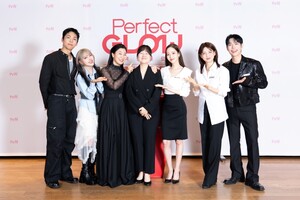 【フォト】パク・ミニョン＆ラ・ミランら、NYにビューティーショップオープン！　『Perfect Glow』制作発表会