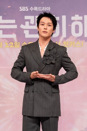 【フォト】チャン・ギヨン×アン・ウンジン、100点満点の相性…美しいビジュアル