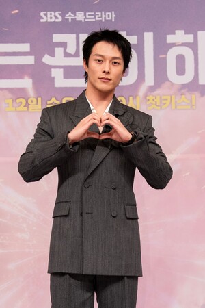 【フォト】チャン・ギヨン×アン・ウンジン、100点満点の相性…美しいビジュアル