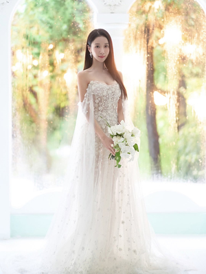 【フォト】41歳ウォン・ジンソ、上品なウエディングドレス姿