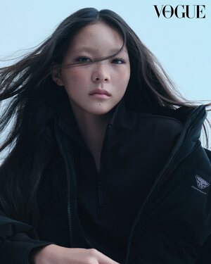 【フォト】14歳の紗蘭さん、「VOGUE」グラビアで振りまく強烈なオーラ…少女の新たな顔