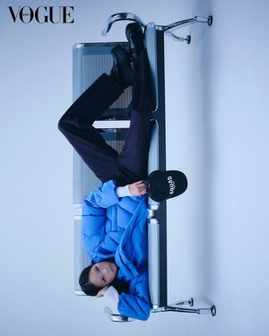 【フォト】14歳の紗蘭さん、「VOGUE」グラビアで振りまく強烈なオーラ…少女の新たな顔