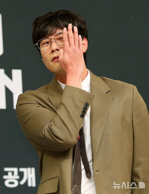 【フォト】「『VEILED MUSICIAN』スタート、期待してください」