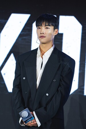 【フォト】ヒョンビン＆チョン・ウソン＆ウ・ドファン、『メイド・イン・コリア』の豪華キャストたち