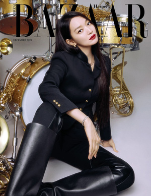 【フォト】赤い口紅を塗ったシン・ミナ、華やかで魅惑的な「HARPER’S BAZAAR」グラビア