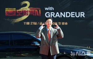 【フォト】イ・ジェフン＆ピョ・イェジン＆キム・ウィソン「『模範タクシー』また運行します」