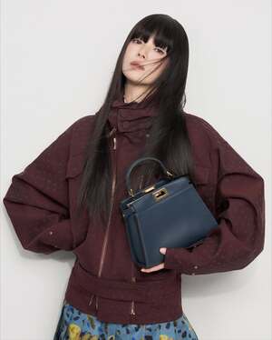 【フォト】ソン・ヘギョ、愛らしいショートボブ＆シックなロングヘア…カラフルな「FENDI」グラビア