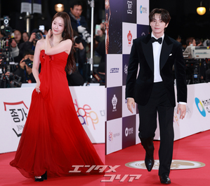 【フォト】イ・チェミン＆少女時代ユナ　青龍映画賞で再会した『暴君のシェフ』カップル