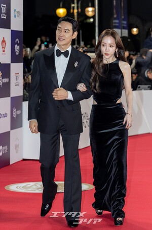 【フォト】イ・ジェフン＆ハン・ジミン「青龍映画賞を輝かせる2人のMC」