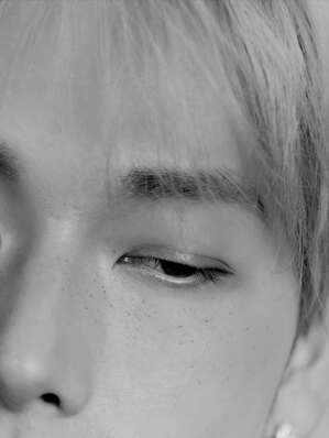 【フォト】イム・シワン、金髪姿に変身…1stミニアルバム「The Reason」先行イメージ公開