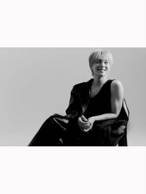 【フォト】イム・シワン、金髪姿に変身…1stミニアルバム「The Reason」先行イメージ公開