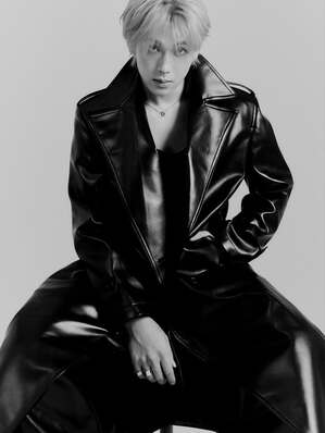 【フォト】イム・シワン、金髪姿に変身…1stミニアルバム「The Reason」先行イメージ公開