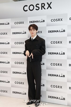 【フォト】NCTマーク、きょうも輝くイケメン…COSRXのイベントに出席