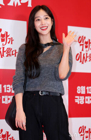 34歳チョ・ボアがママに…結婚1年で妊娠