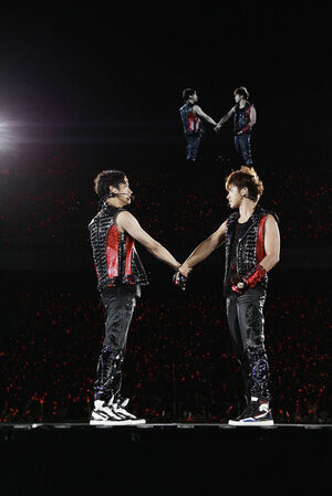 東方神起、3度目の日産スタジアム公演決定…海外アーティスト史上最多