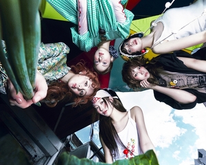 LE SSERAFIM、米国最大の年越し番組『ニュー・イヤーズ・ロッキン・イヴ』に出演決定